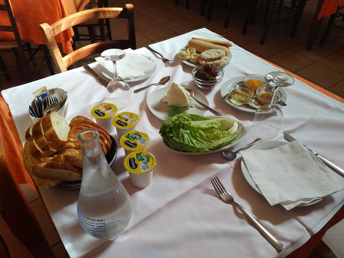 B&B Supramonte Оргозоло Екстериор снимка